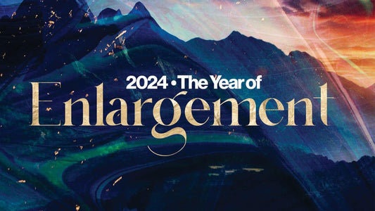 The Year of Enlargement - 01